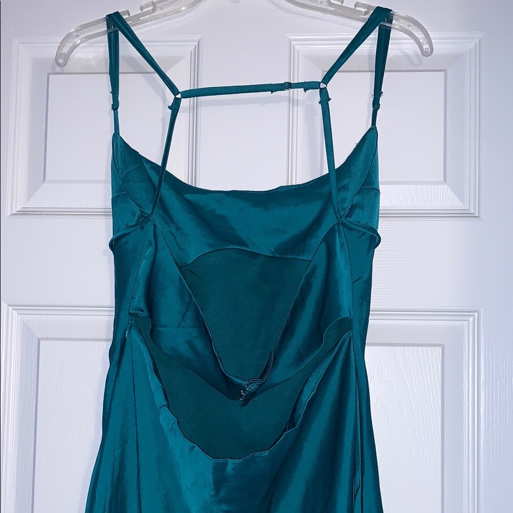 Thirty Thirty LA Emerald Green Satin Maxi Dress Sz XL - Picture 3 of 4